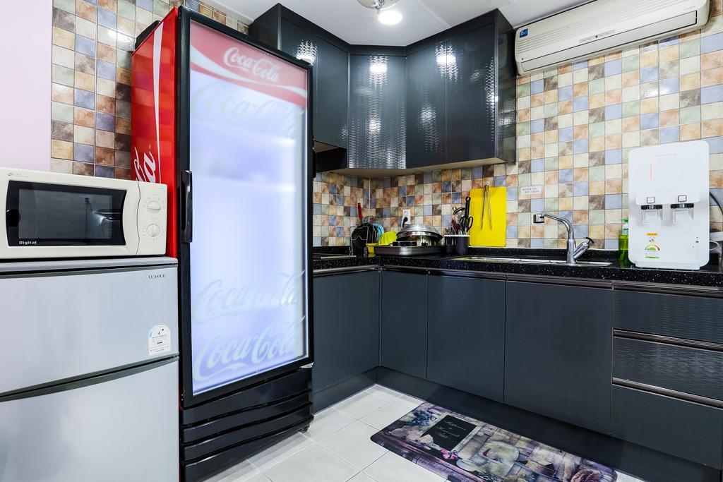 Discovery Busan Guesthouse Buitenkant foto